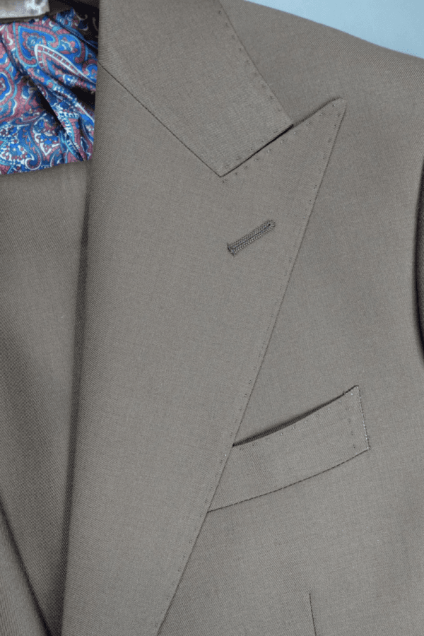 brown suit peak lapel