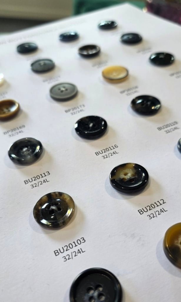 Suit buttons for School Formal Suit