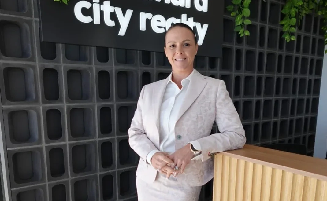 Discover Brisbane’s Finest Women’s Suits | Tailored just for you