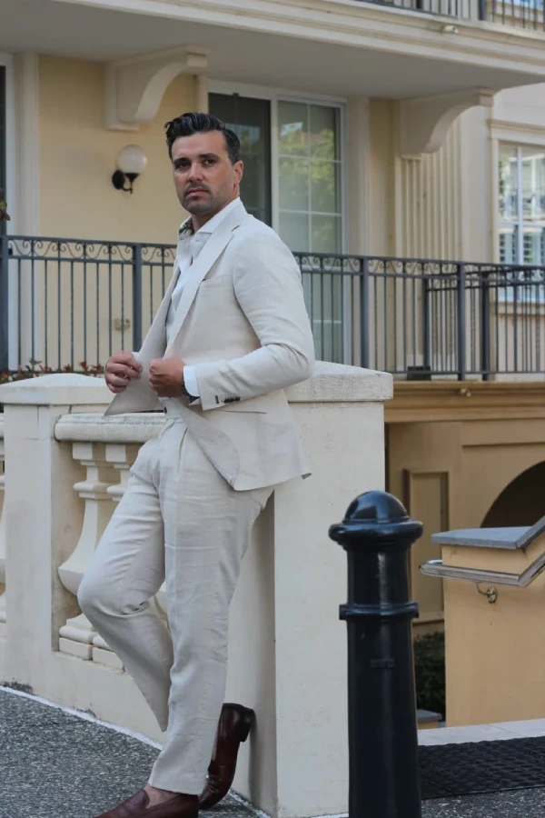 tailored suit linen men